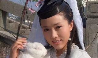 汤加丽全裸艺术写真集
